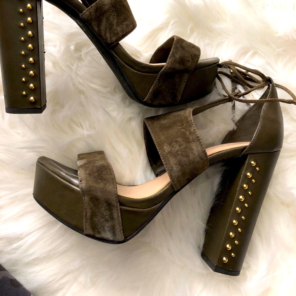 Platform heels